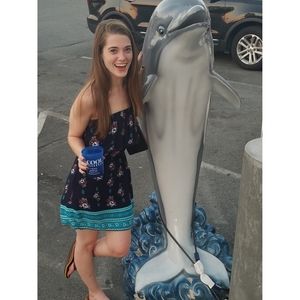 Meet your Posher, Caitlyn